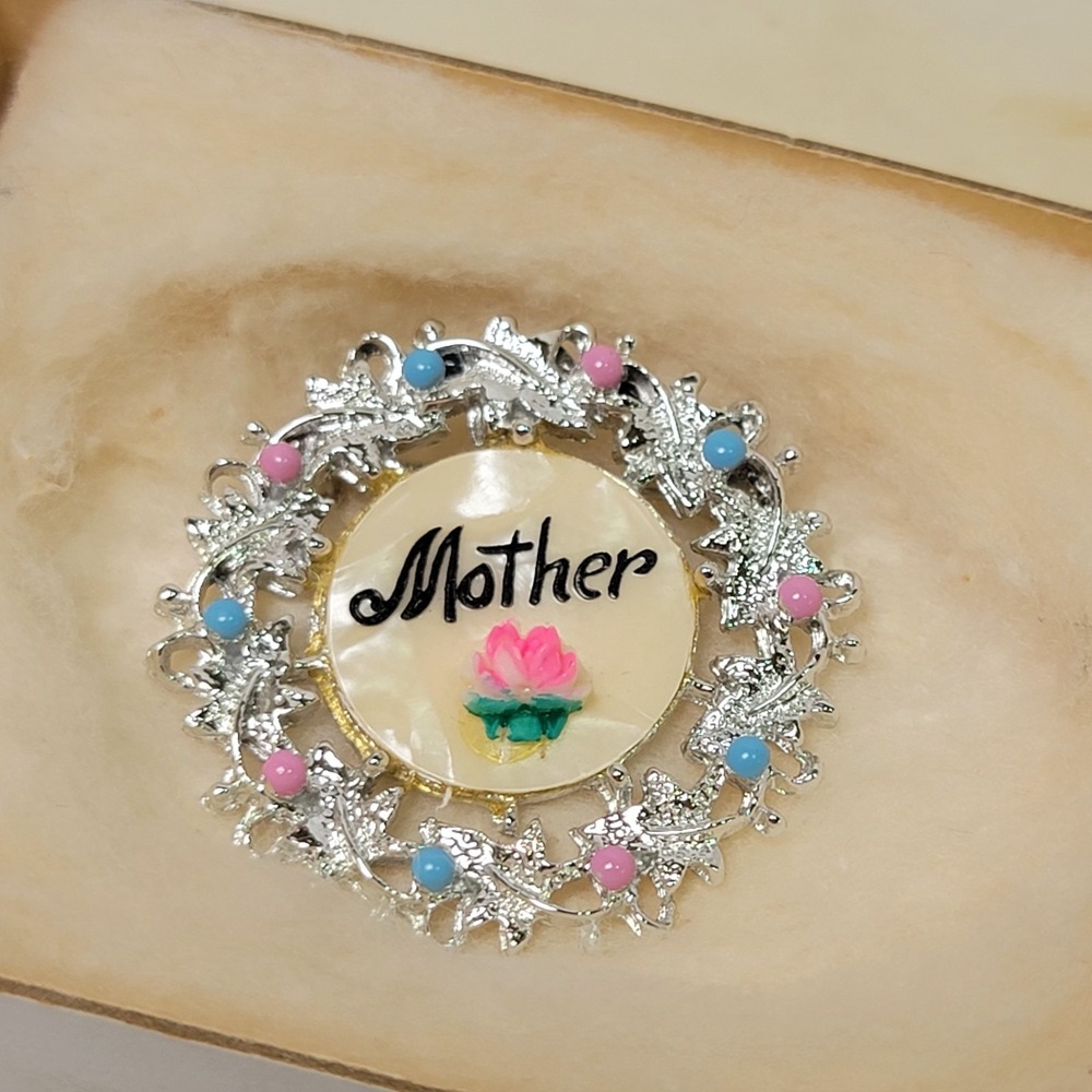 Vintage Silver Tone Mother Wreath Brooch Pin Pink Blue Accent Floral